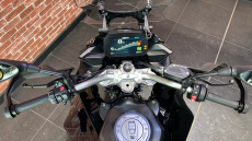 BMW F900 XR